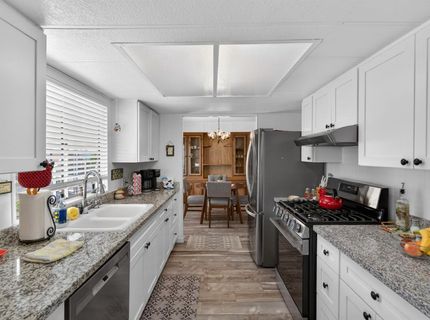71 Calle Margarita, Elk Grove, CA 95624 Photo
