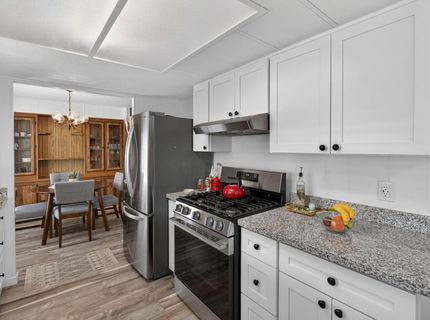 71 Calle Margarita, Elk Grove, CA 95624 Photo