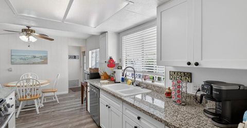 71 Calle Margarita, Elk Grove, CA 95624 Photo