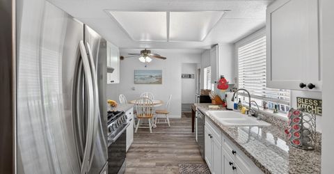 71 Calle Margarita, Elk Grove, CA 95624 Photo