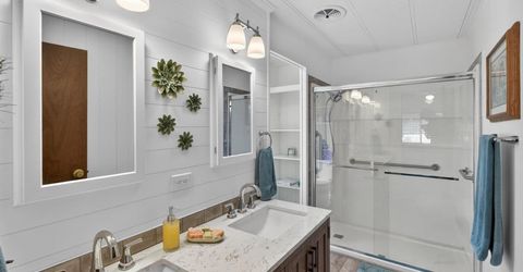 71 Calle Margarita, Elk Grove, CA 95624 Photo