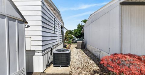 71 Calle Margarita, Elk Grove, CA 95624 Photo