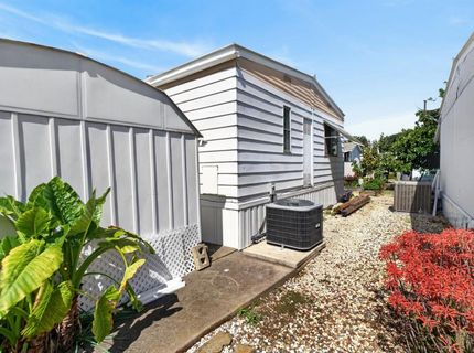 71 Calle Margarita, Elk Grove, CA 95624 Photo