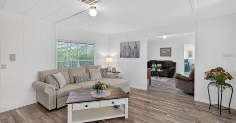 71 Calle Margarita, Elk Grove, CA 95624 Photo