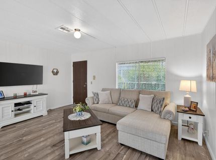 71 Calle Margarita, Elk Grove, CA 95624 Photo
