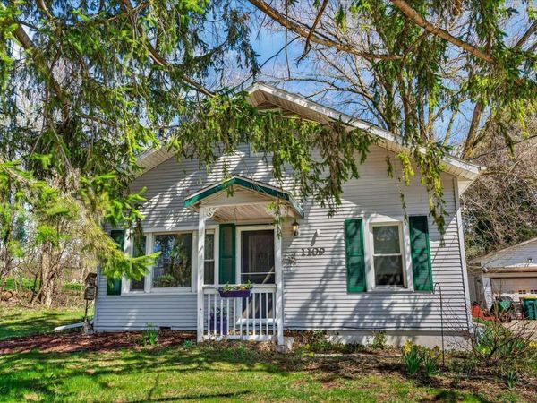1109 Blaine Street, Edgerton, WI 53534