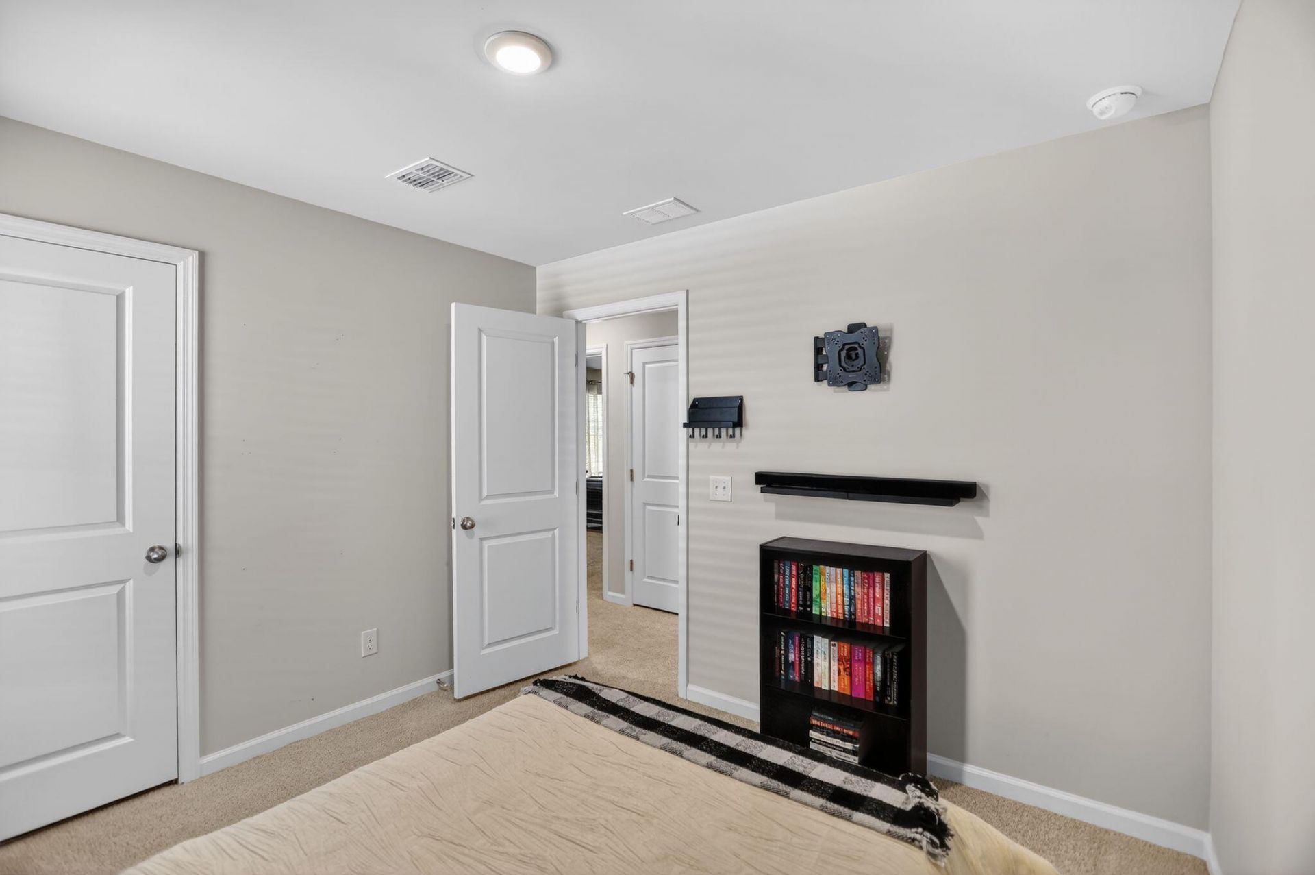 271 Wappoo Trace Lane Photo 18