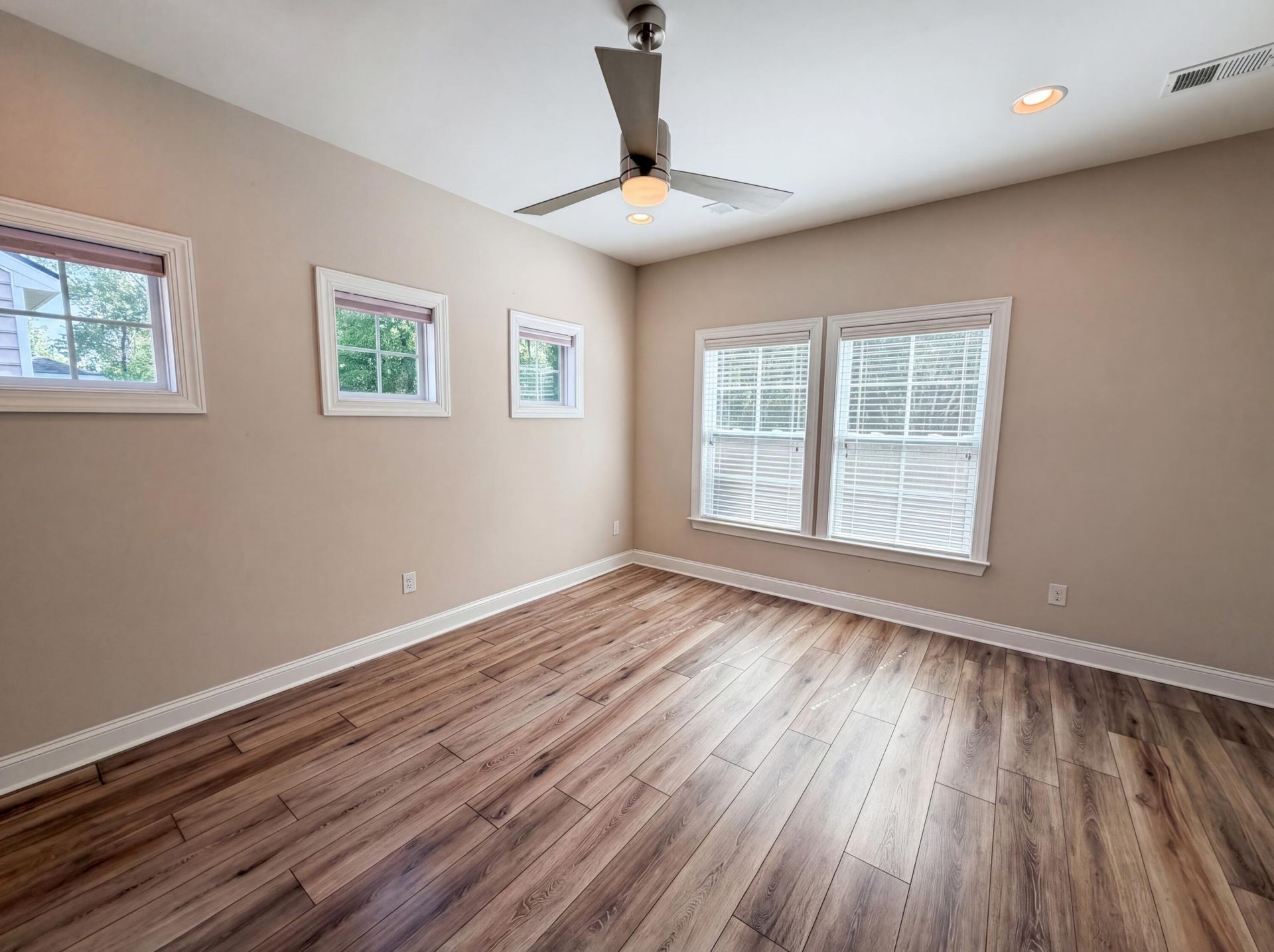 537 Nandina Drive Photo 16