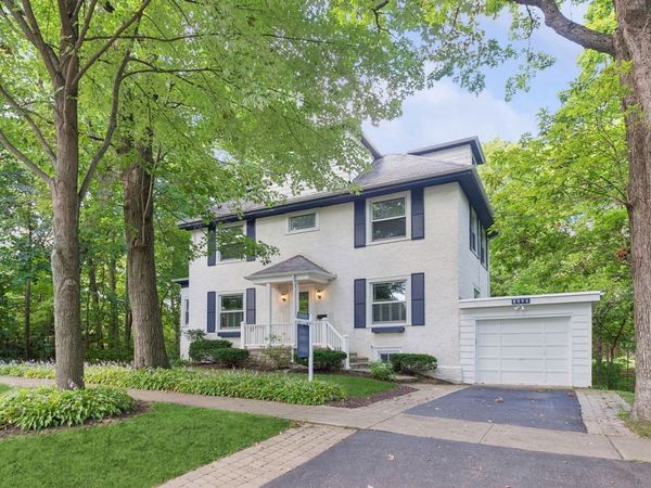 2078 Linden Avenue , Highland Park, IL 60035