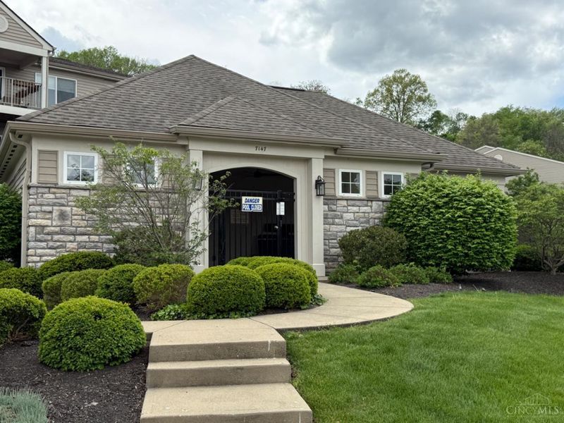 7184 English Drive, Unit 3-202, Newtown, OH 45244 Photo 24