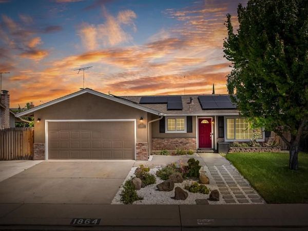 1864 Cherrywood Pl, Manteca, CA 95336