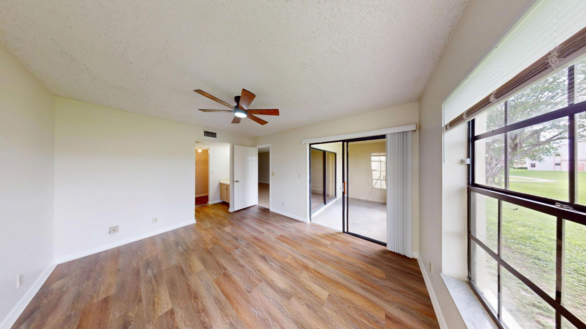 321 Olivewood Terrace, Unit O124, Boca Raton, FL 33431 Photo