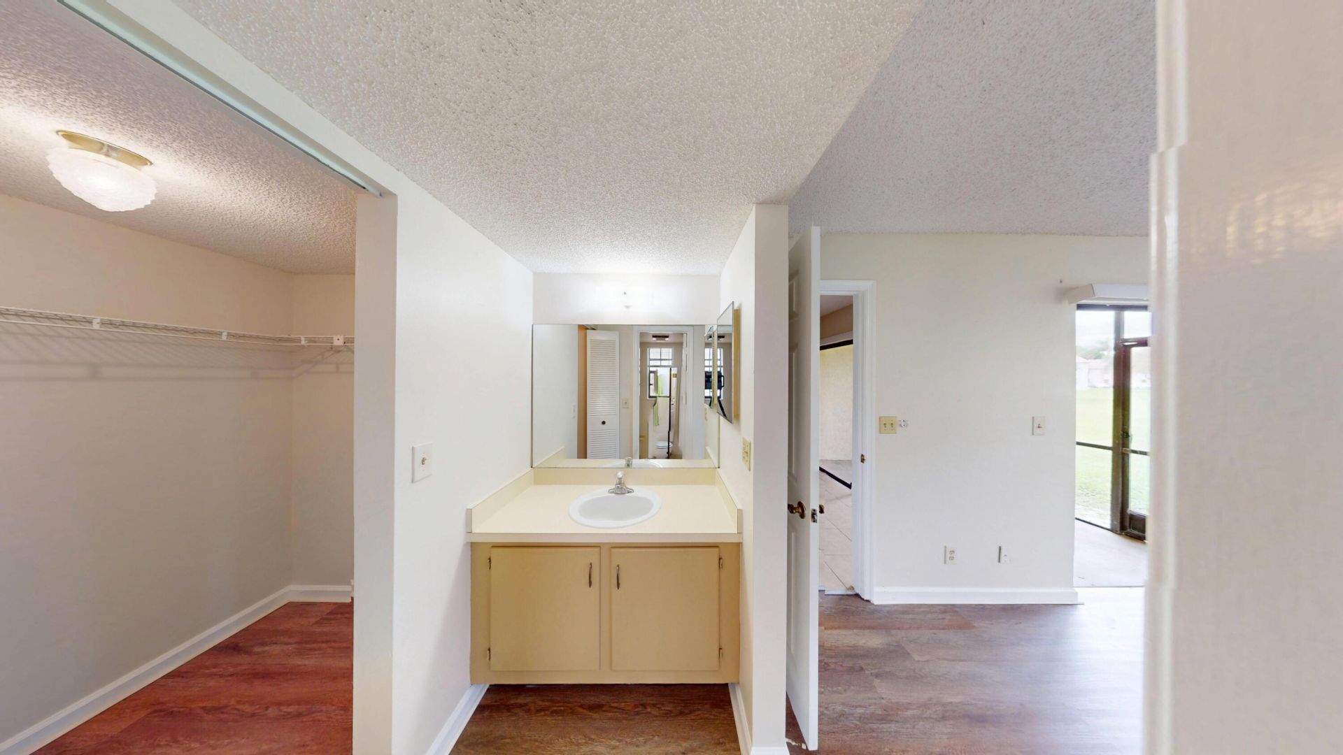 321 Olivewood Terrace, Unit O124, Boca Raton, FL 33431 Photo