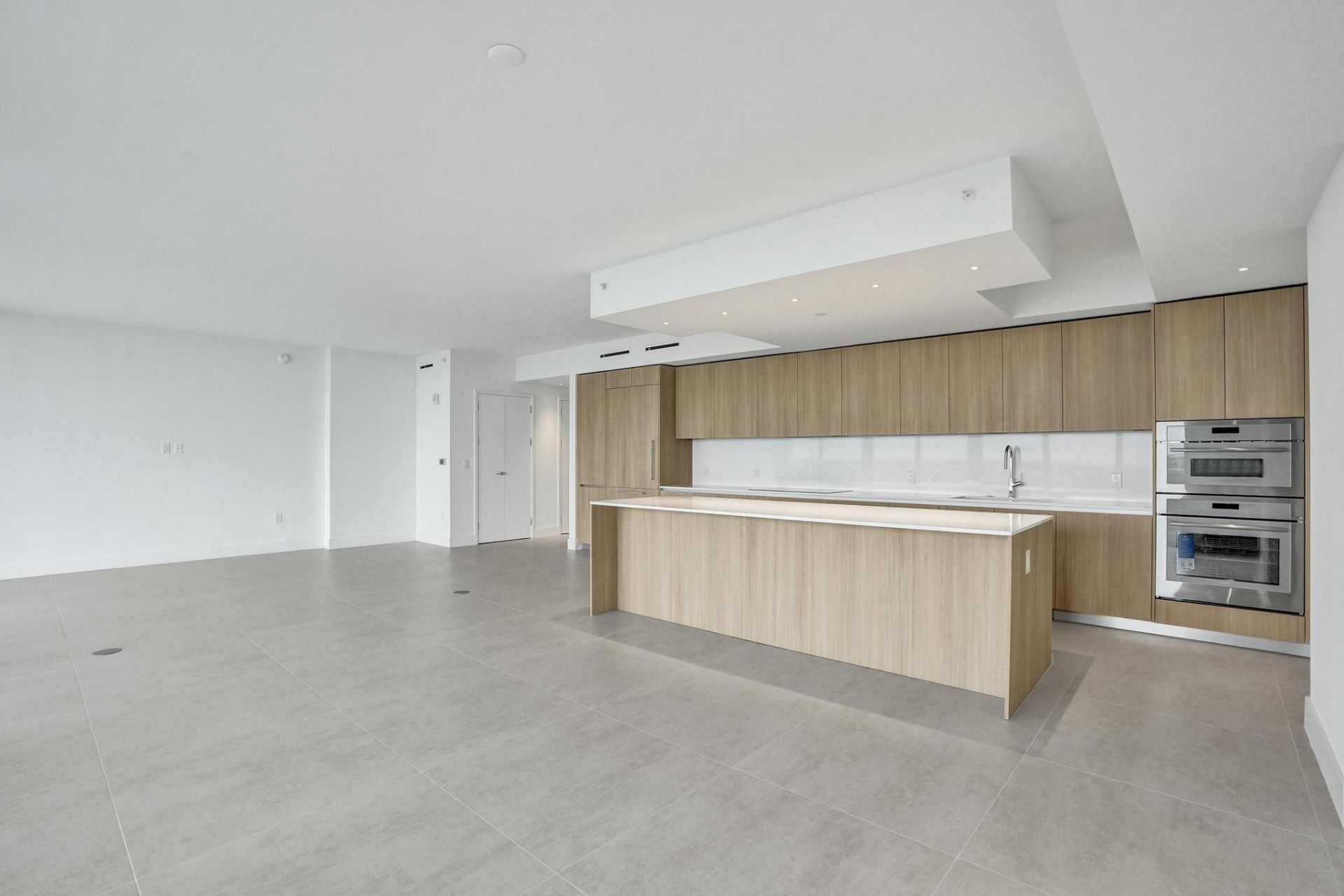 407 N Riverside Drive, Unit 602, Pompano Beach, FL 33062 Photo