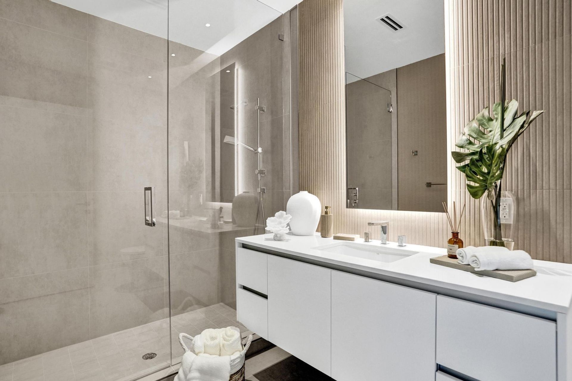 407 N Riverside Drive, Unit 602, Pompano Beach, FL 33062 Photo