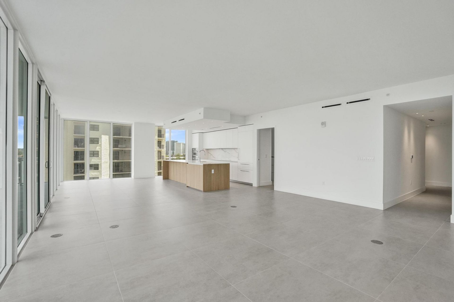 407 N Riverside Drive, Unit 605, Pompano Beach, FL 33062 Photo