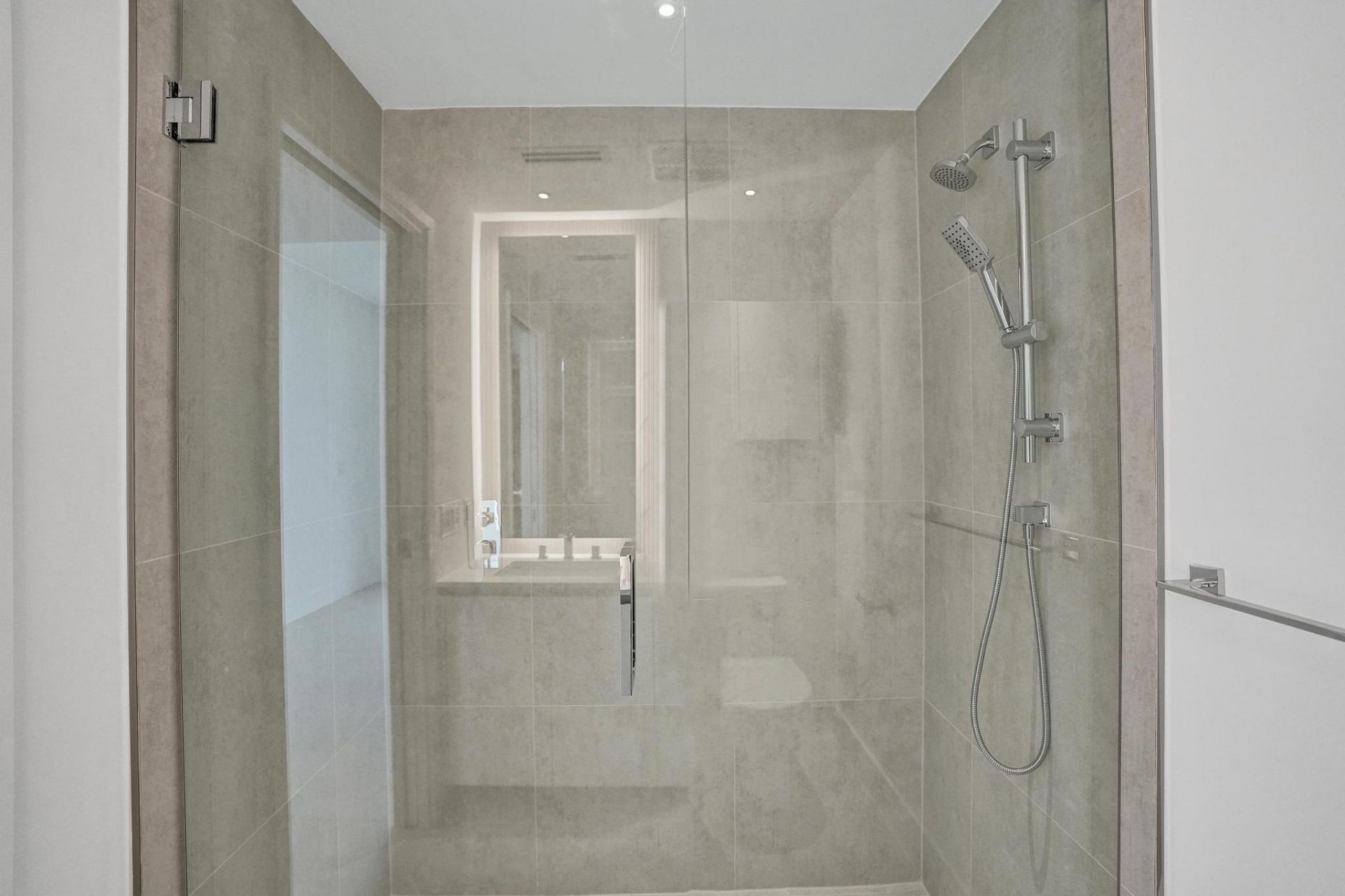 407 N Riverside Drive, Unit 605, Pompano Beach, FL 33062 Photo