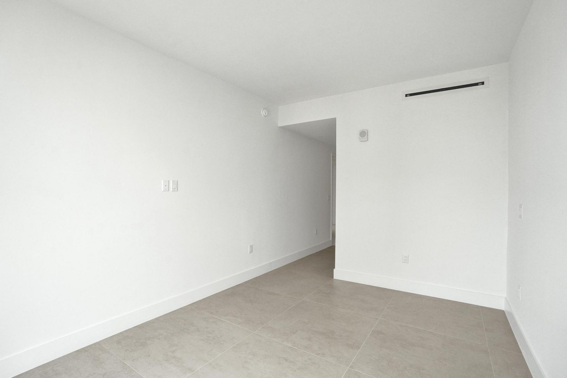 407 N Riverside Drive, Unit 605, Pompano Beach, FL 33062 Photo