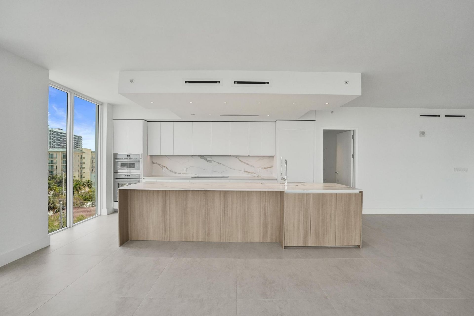 407 N Riverside Drive, Unit 605, Pompano Beach, FL 33062 Photo