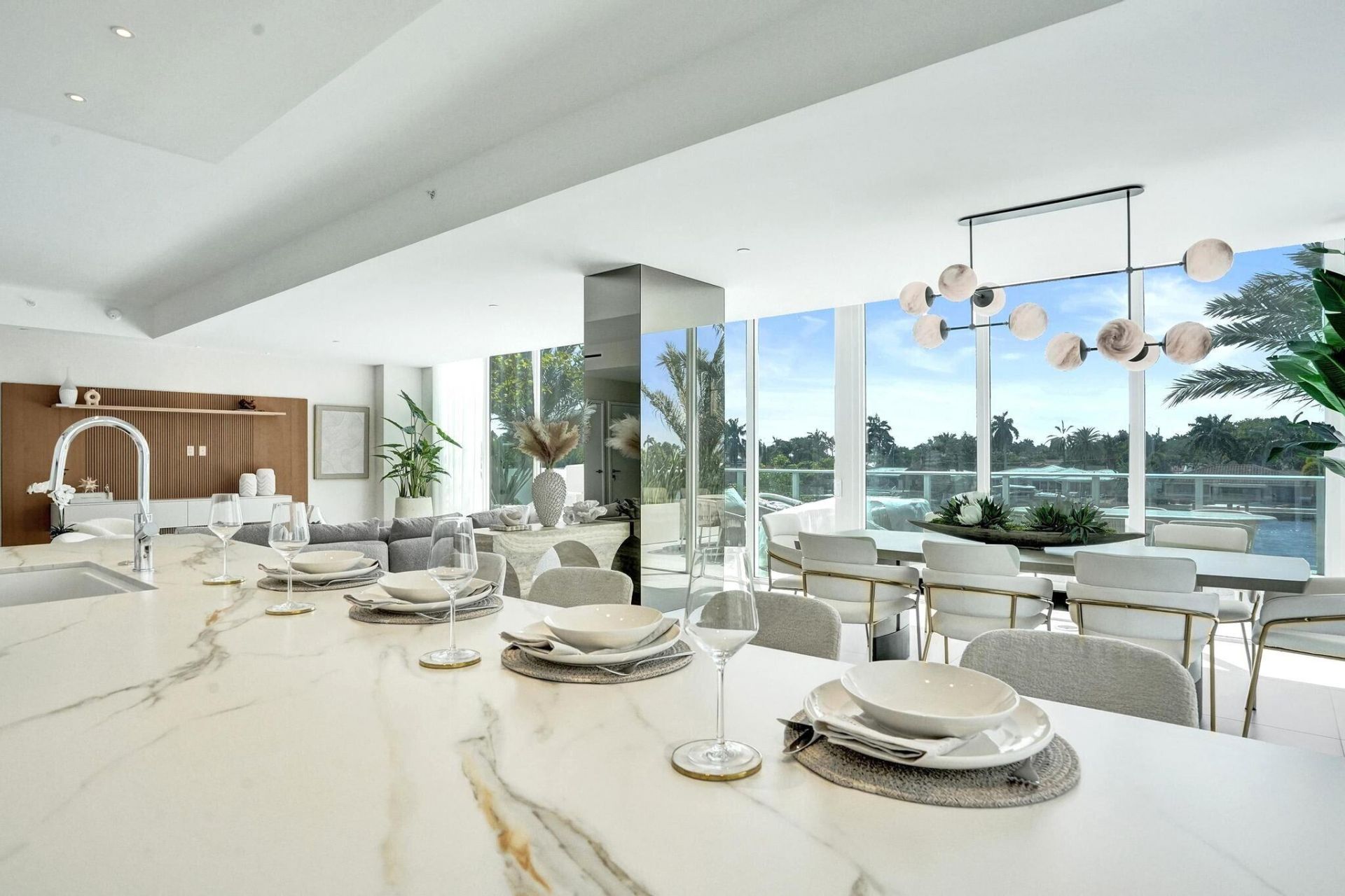 407 N Riverside Drive, Unit 203, Pompano Beach, FL 33062 Photo