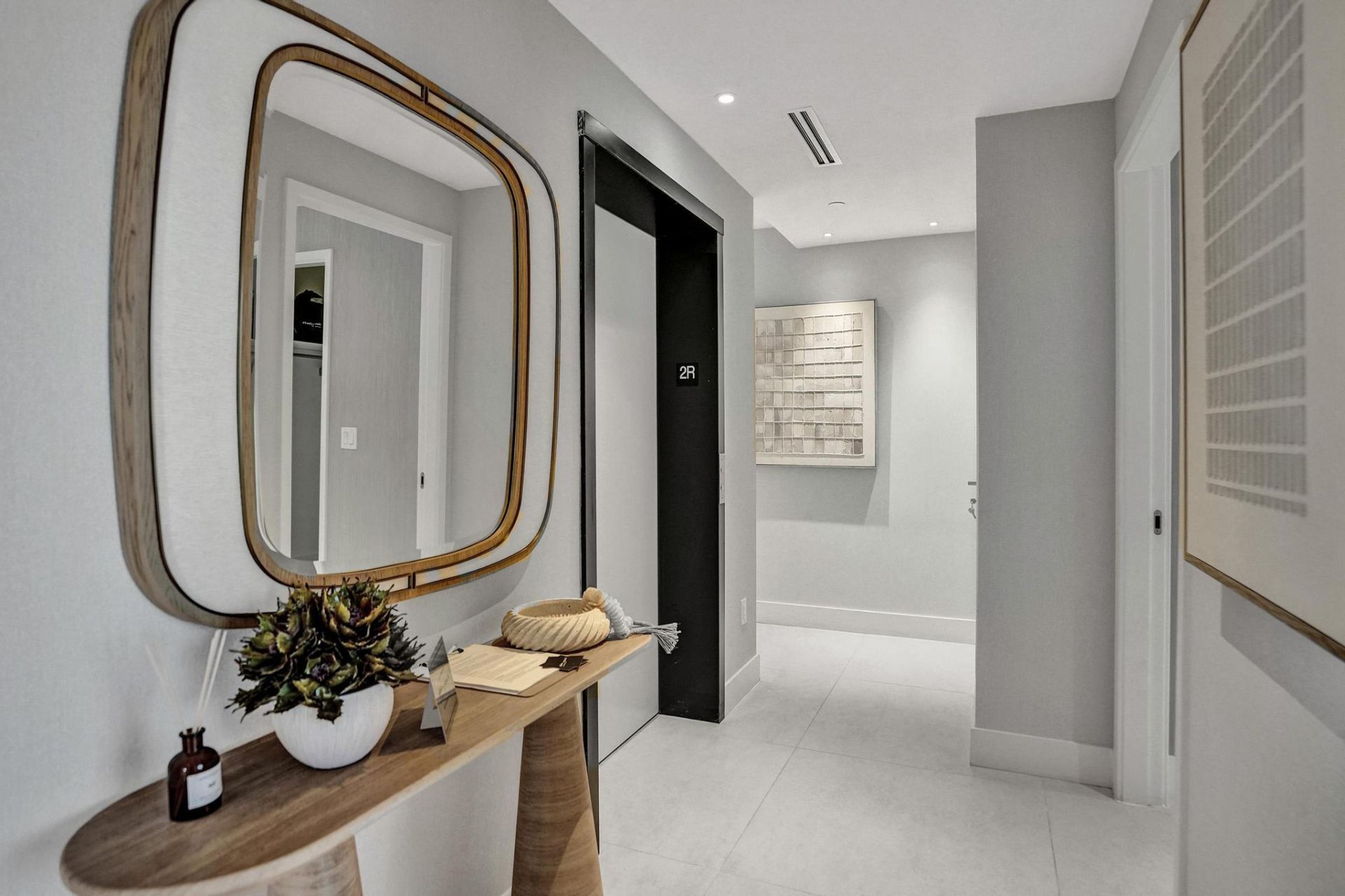 407 N Riverside Drive, Unit 203, Pompano Beach, FL 33062 Photo