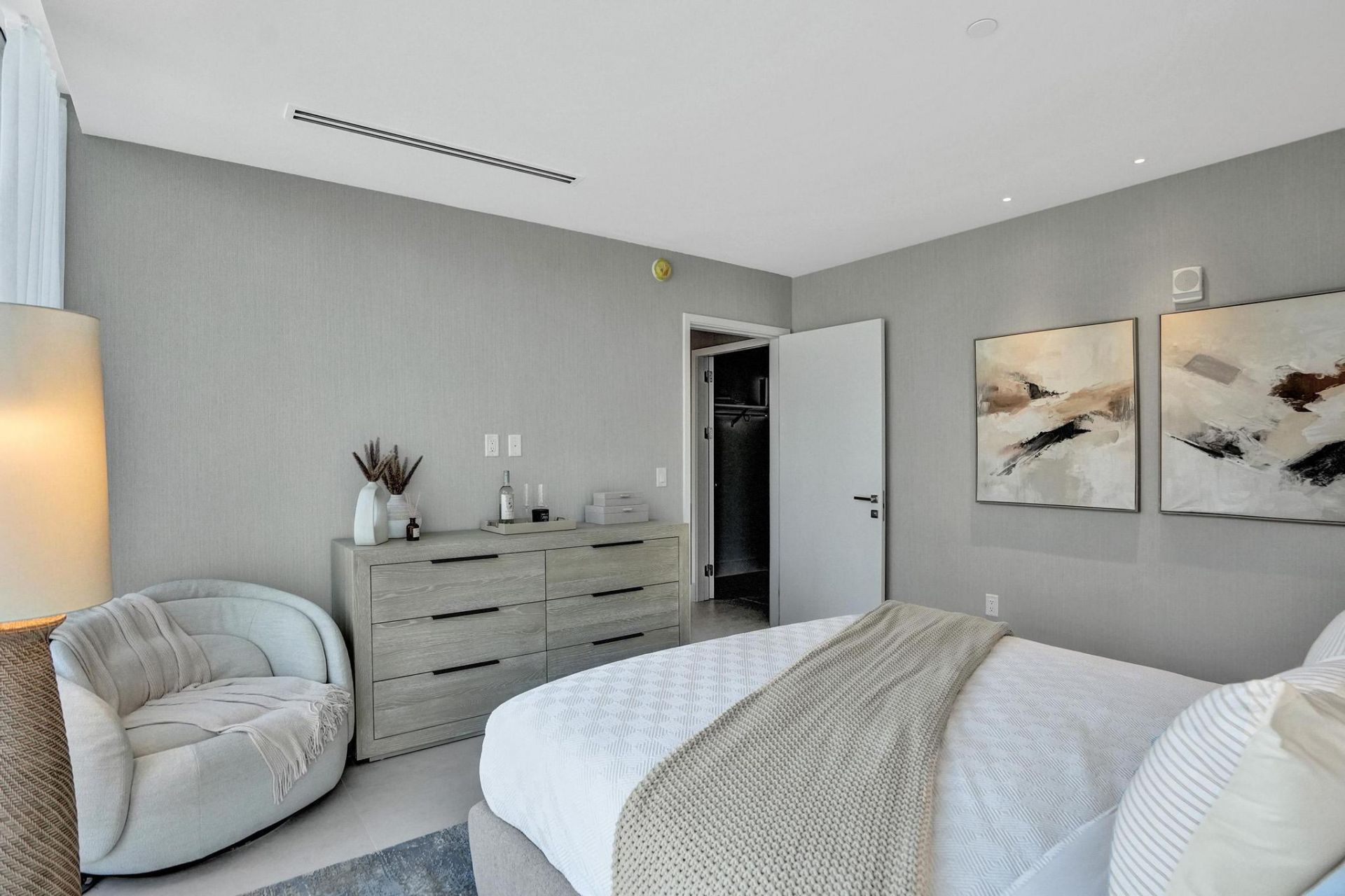 407 N Riverside Drive, Unit 203, Pompano Beach, FL 33062 Photo