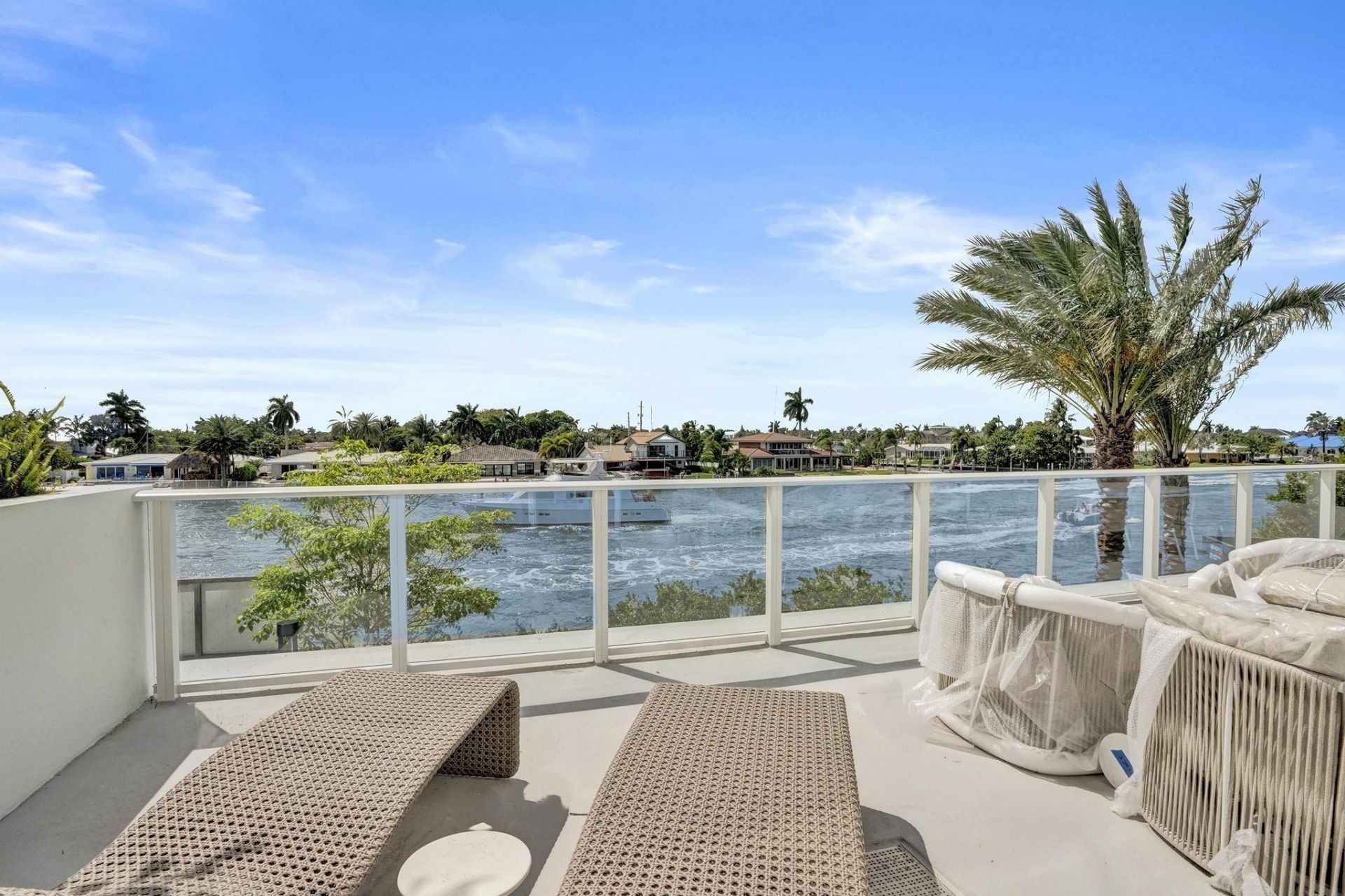 407 N Riverside Drive, Unit 203, Pompano Beach, FL 33062 Photo