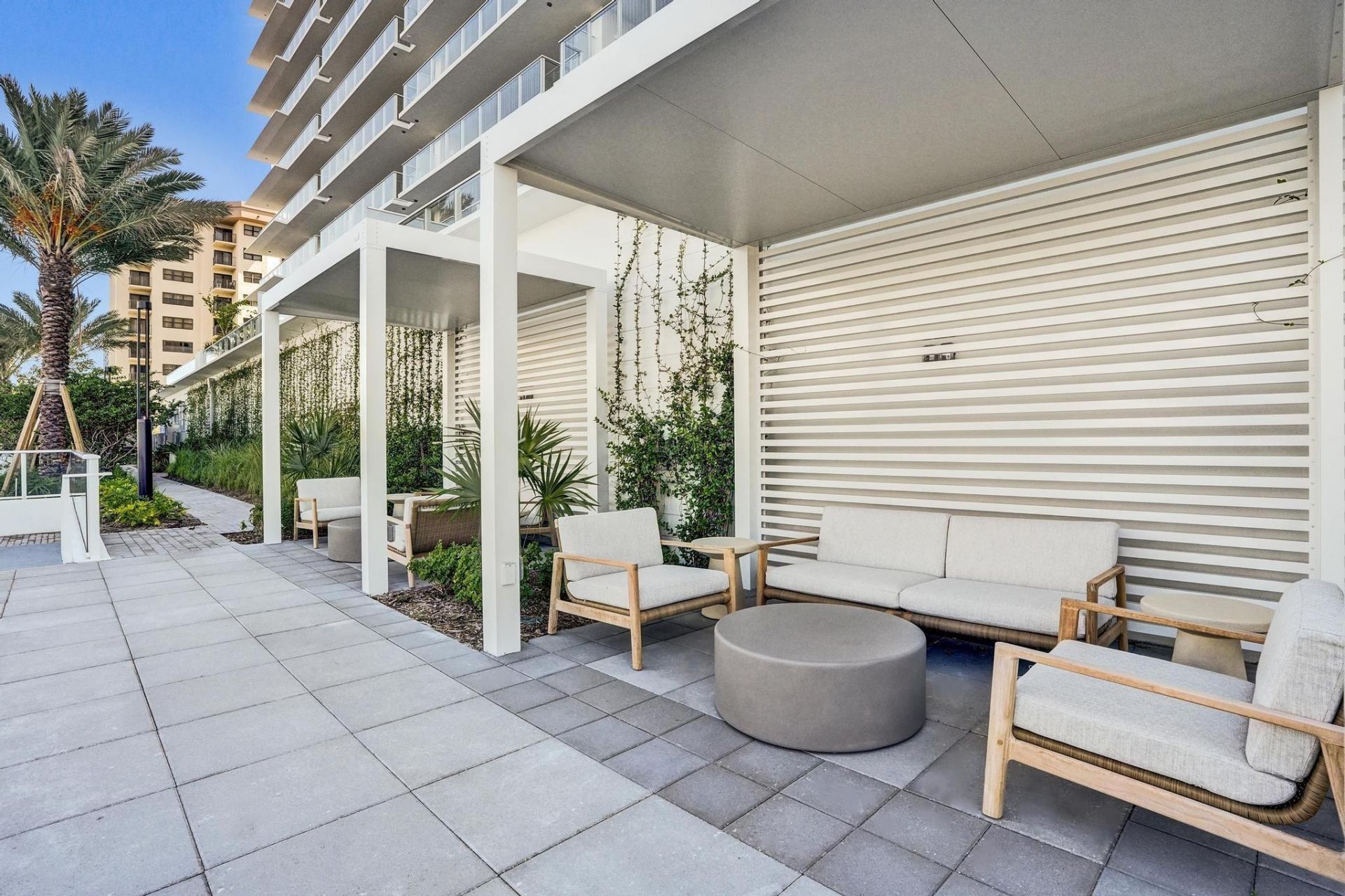 407 N Riverside Drive, Unit 203, Pompano Beach, FL 33062 Photo