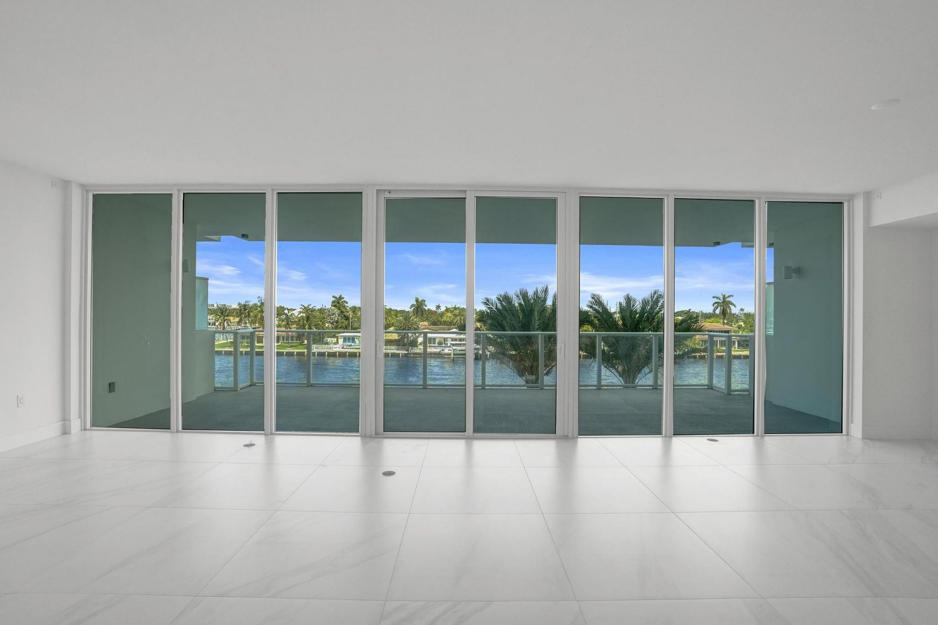 407 N Riverside Drive, Unit 303, Pompano Beach, FL 33062 Photo