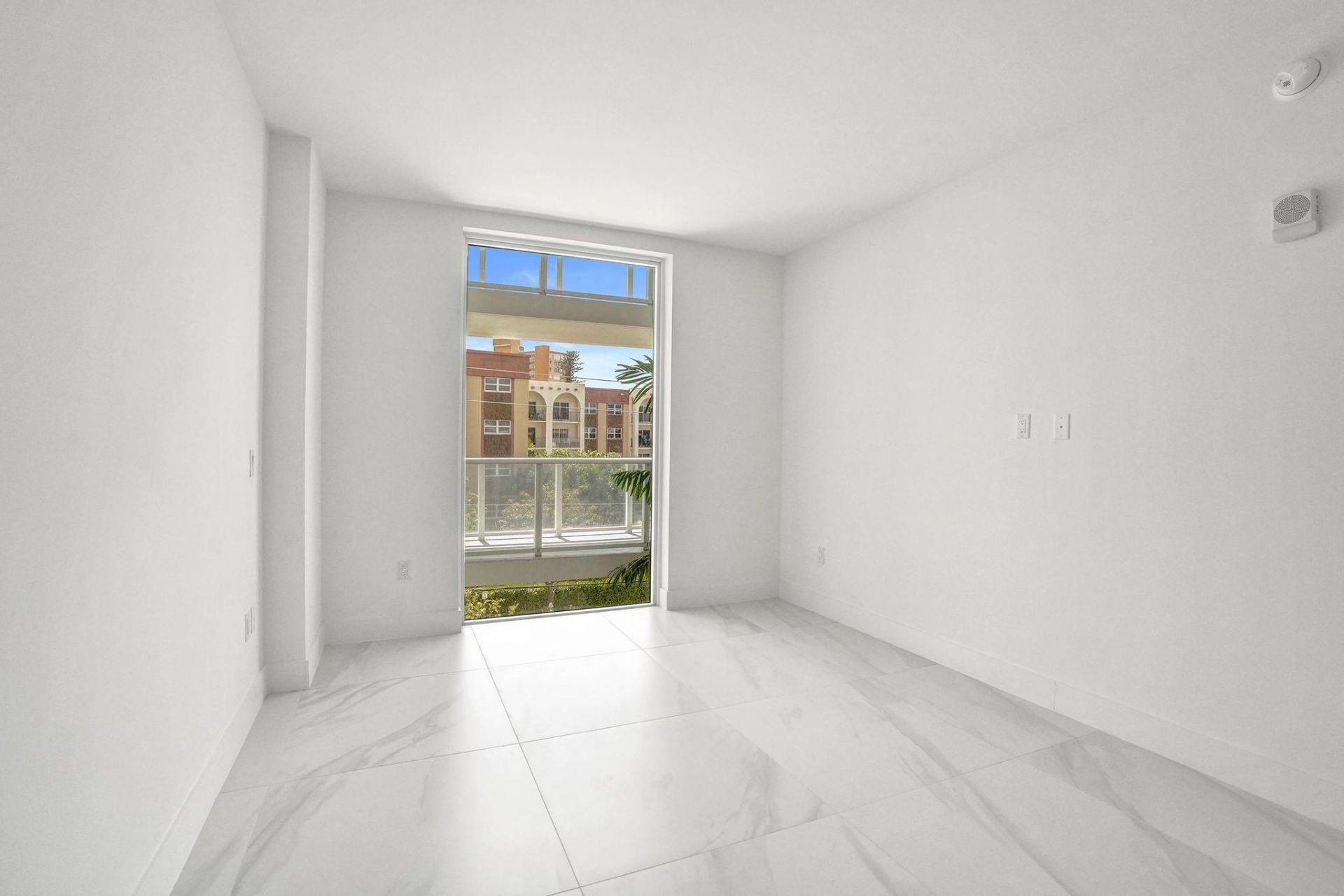 407 N Riverside Drive, Unit 303, Pompano Beach, FL 33062 Photo