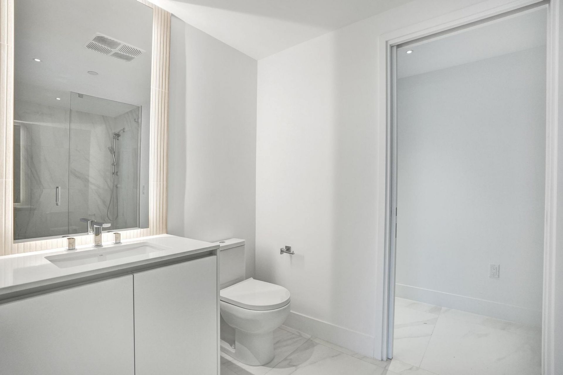 407 N Riverside Drive, Unit 303, Pompano Beach, FL 33062 Photo
