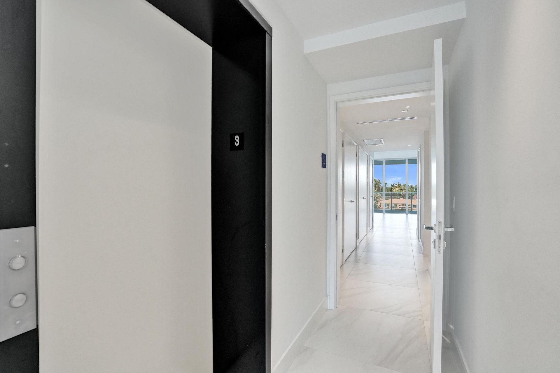 407 N Riverside Drive, Unit 303, Pompano Beach, FL 33062 Photo