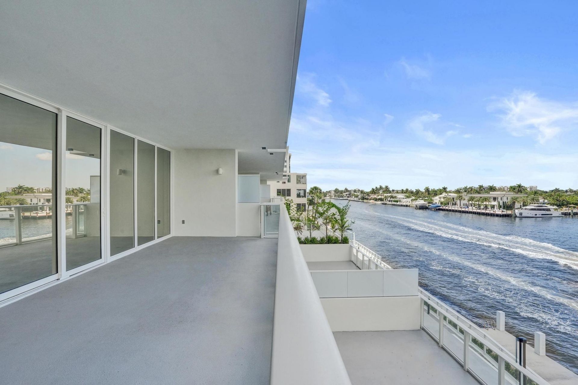 407 N Riverside Drive, Unit 303, Pompano Beach, FL 33062 Photo