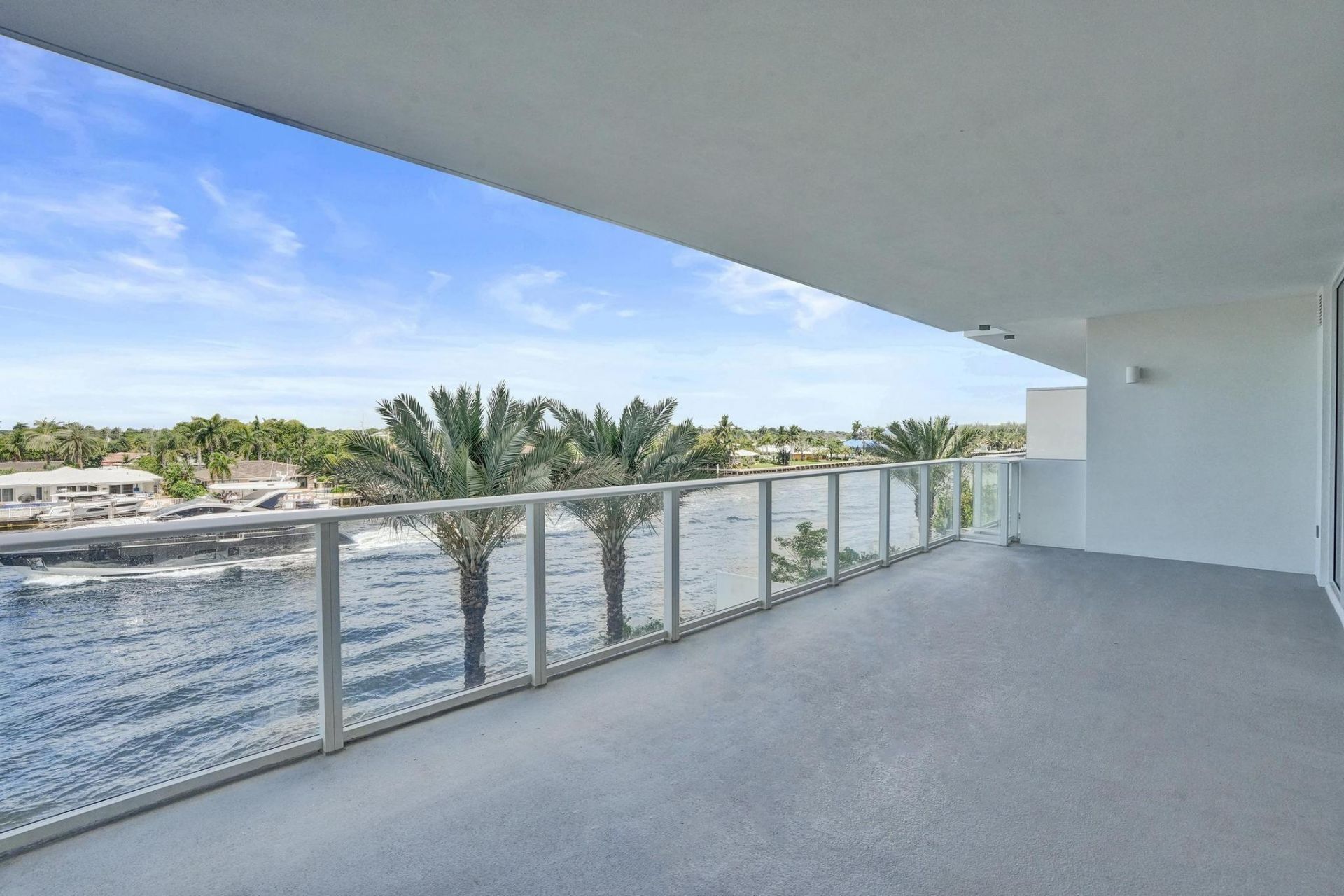 407 N Riverside Drive, Unit 303, Pompano Beach, FL 33062 Photo