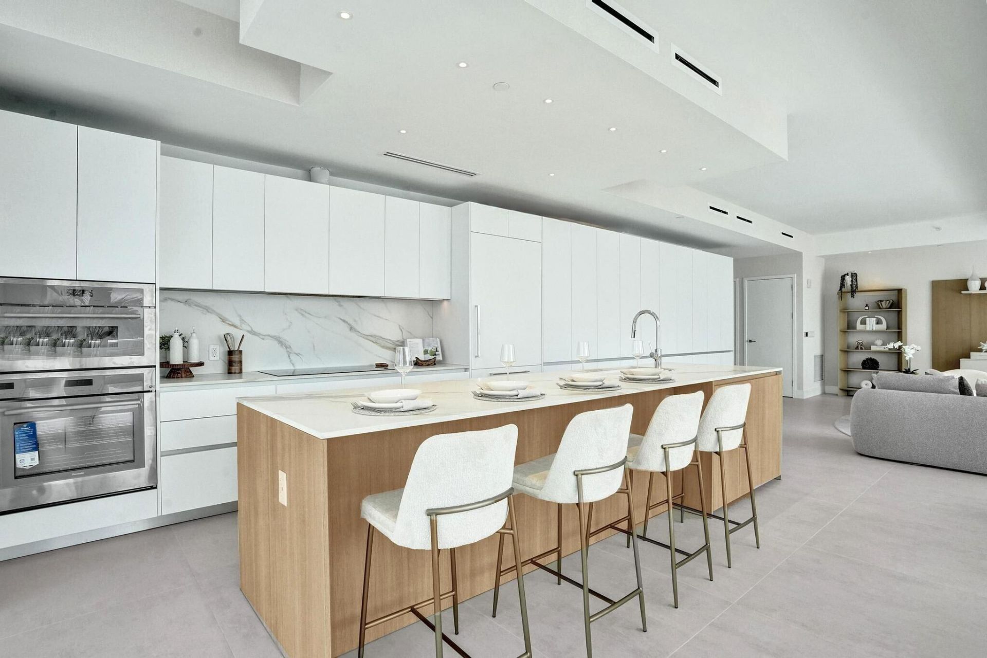 407 N Riverside Drive, Unit 303, Pompano Beach, FL 33062 Photo