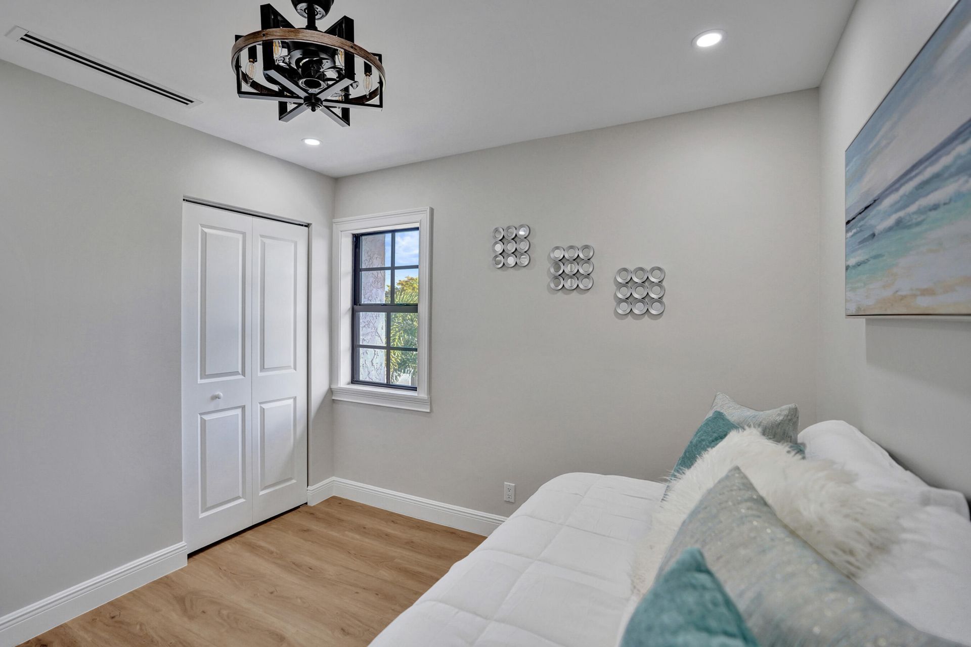 308 Greymon Drive, West Palm Beach, FL 33405 Photo