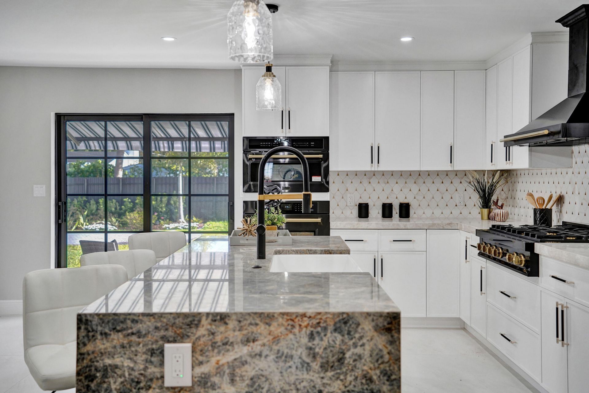 308 Greymon Drive, West Palm Beach, FL 33405 Photo