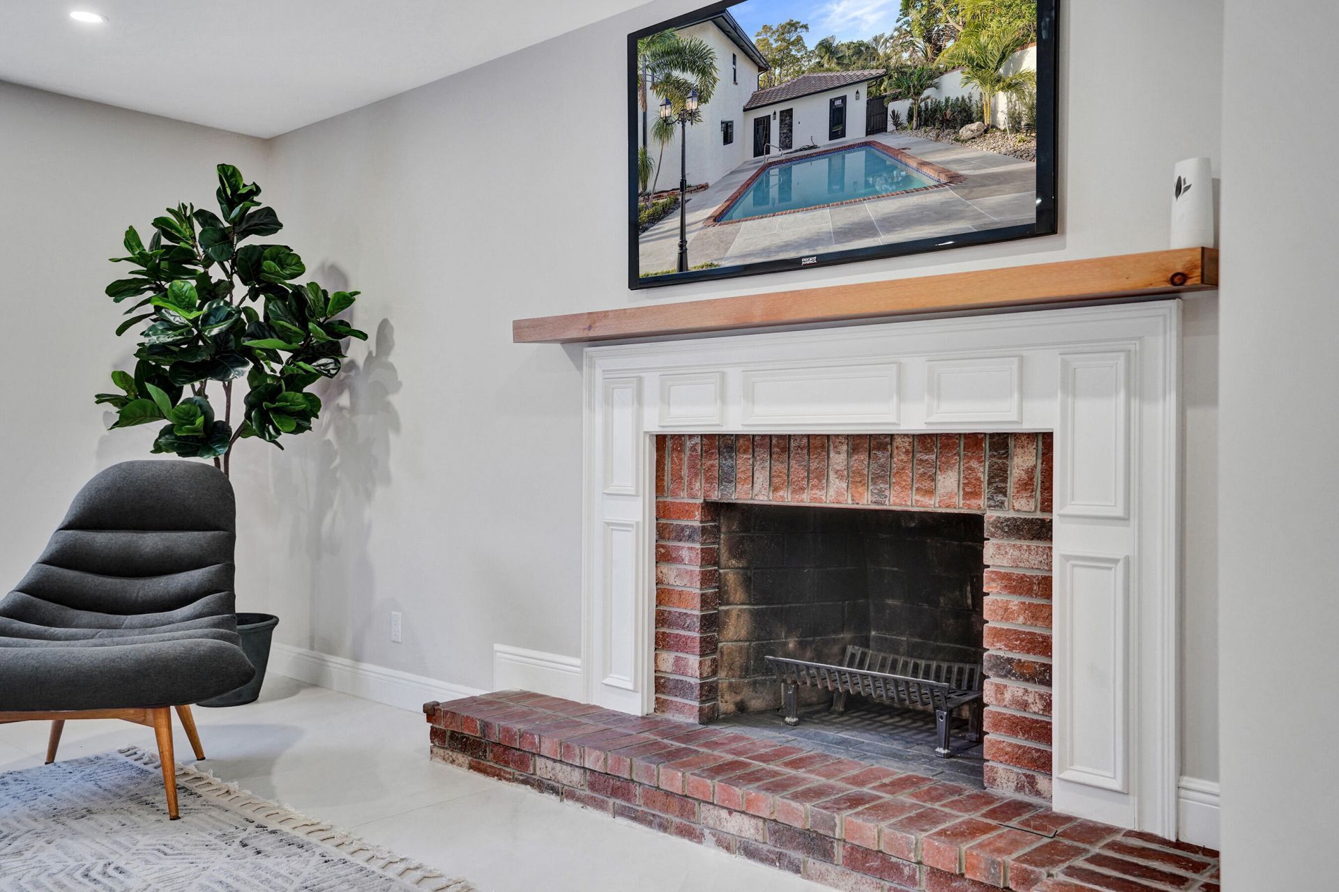 308 Greymon Drive, West Palm Beach, FL 33405 Photo