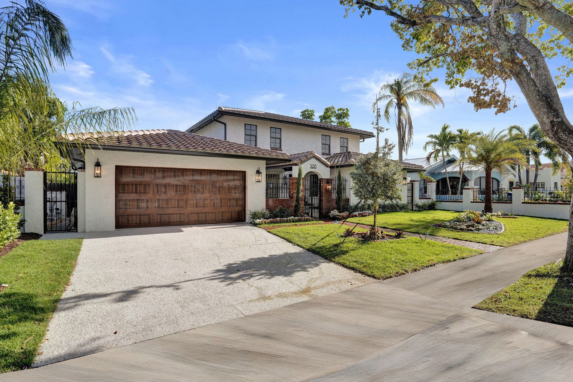 308 Greymon Drive, West Palm Beach, FL 33405 Photo