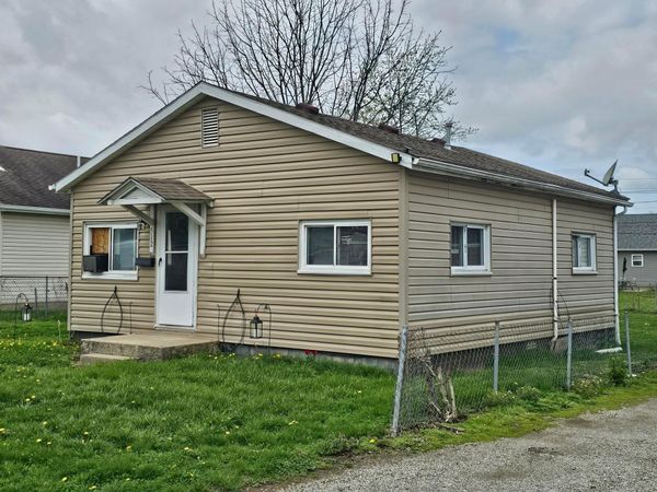 512 5th Street , Washington Court House, OH 43160