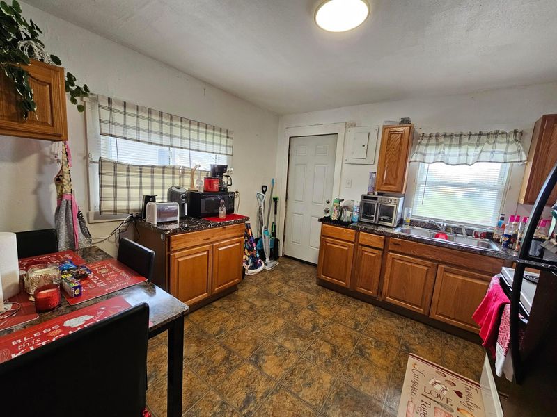 512 5th Street , Washington Court House, OH 43160 Photo 7