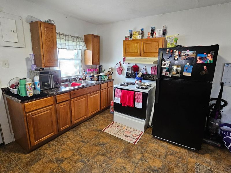 512 5th Street , Washington Court House, OH 43160 Photo 8