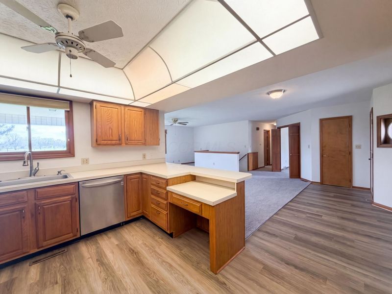 610 Executive Boulevard, Delaware, OH 43015 Photo 10