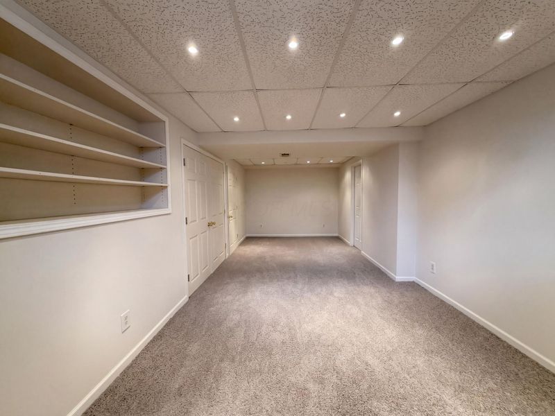 610 Executive Boulevard , Delaware, OH 43015 Photo 22