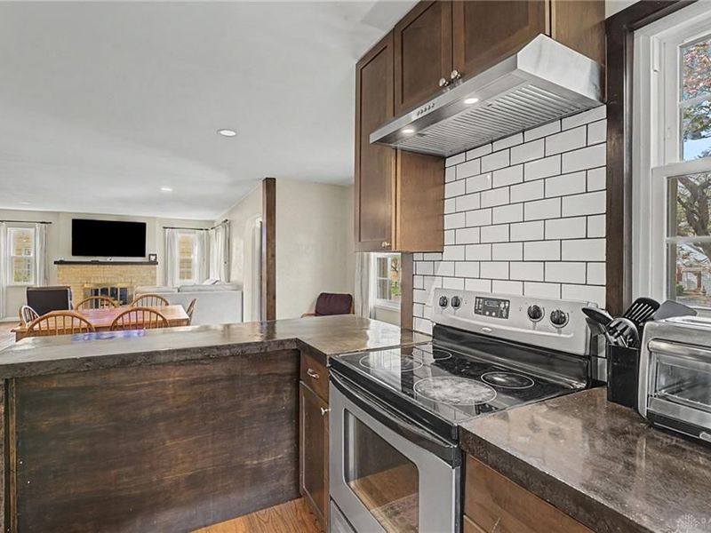 1112 Irving Avenue, Dayton, OH 45419 Photo 13