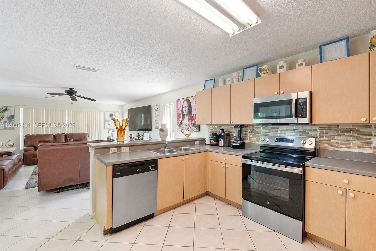 17621 SW 31st Ct , Miramar, FL 33029 Photo