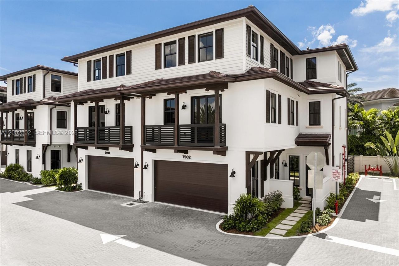 7498 SW 100th St, Pinecrest, FL 33156 Photo