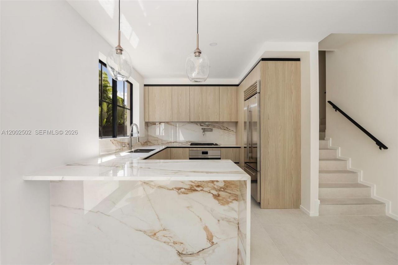 7498 SW 100th St, Pinecrest, FL 33156 Photo