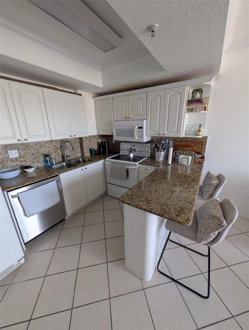 3500 Coral Way, Unit 505, Miami, FL 33145 Photo