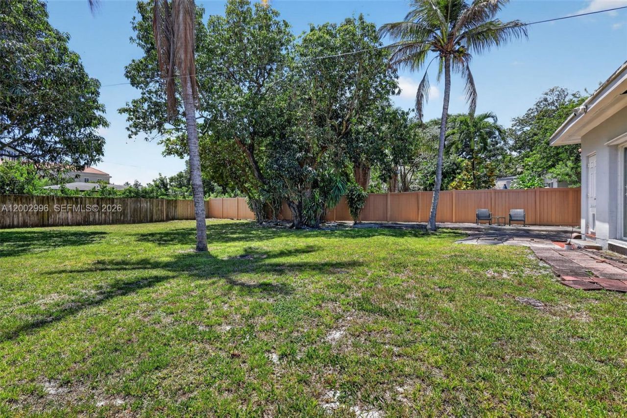 172 NW 116th St, Miami, FL 33168 Photo